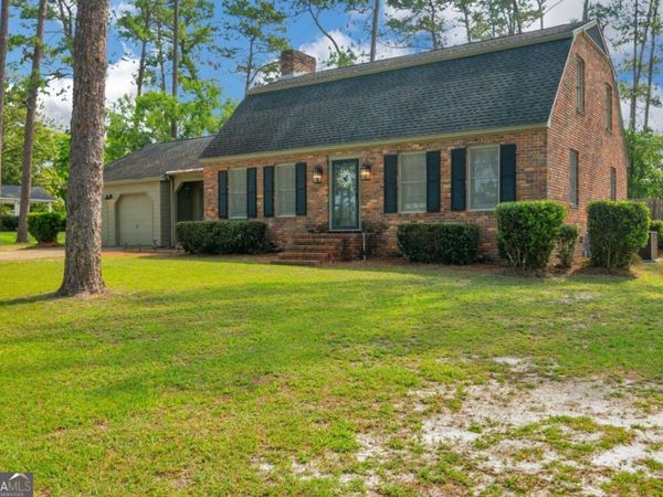 1504 Danora Drive, Waycross, GA 31501