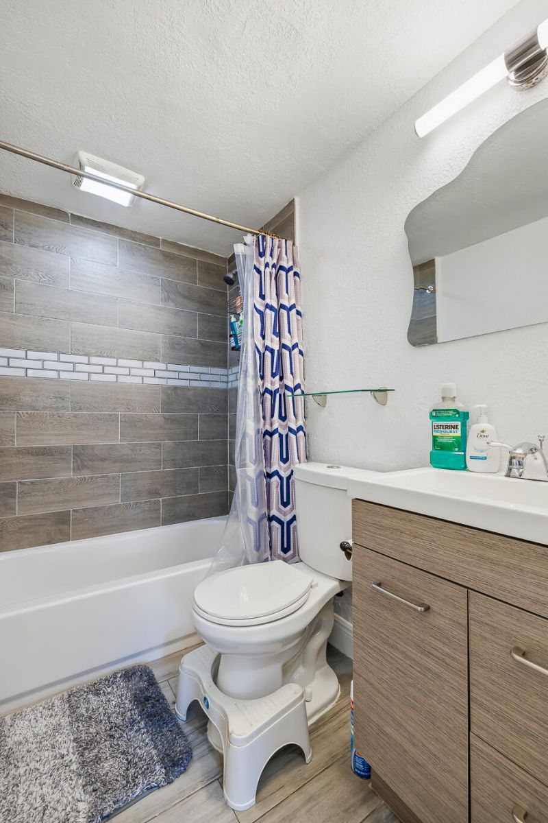 253 SW 2nd Court, Deerfield Beach, FL 33441 Photo