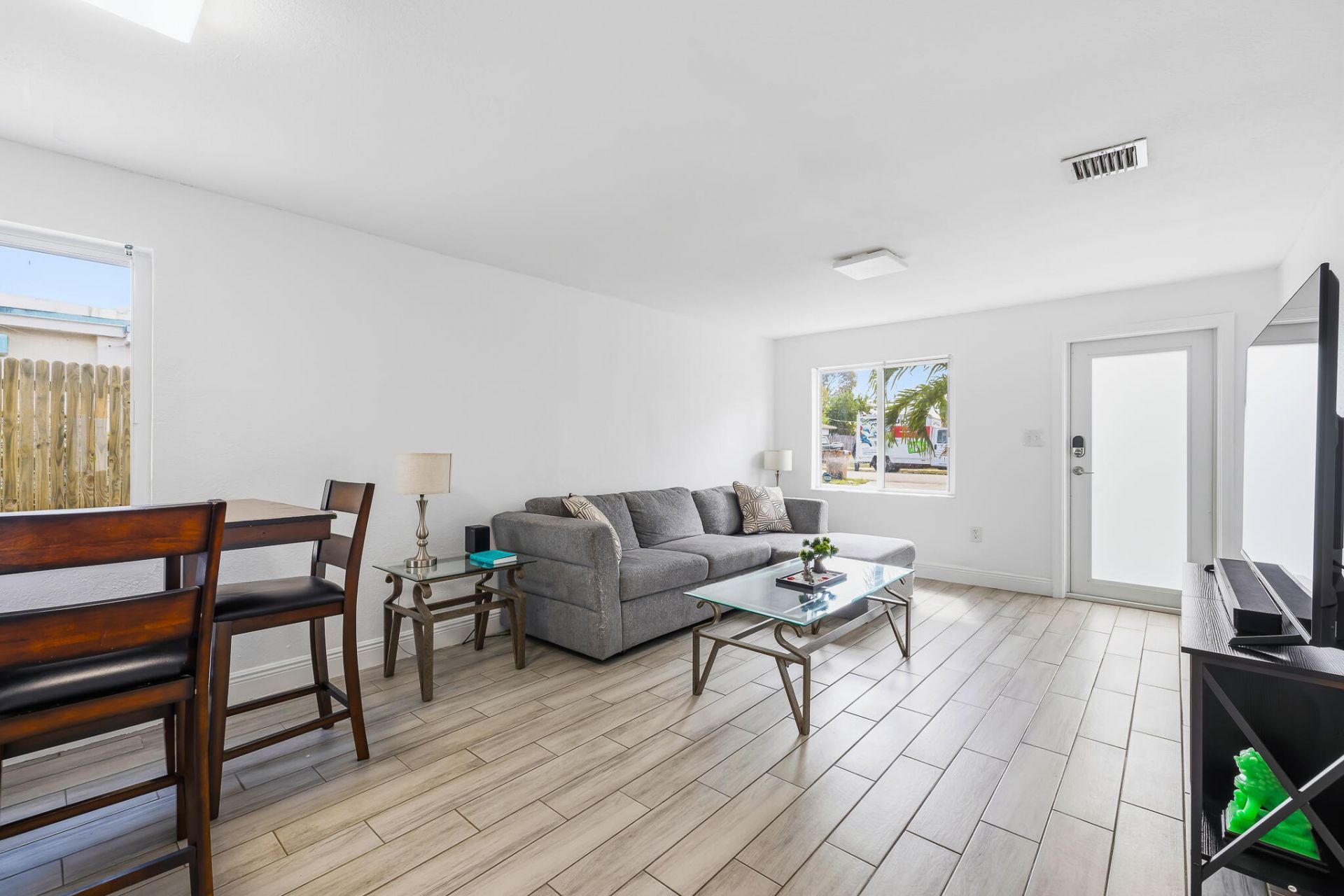 253 SW 2nd Court, Deerfield Beach, FL 33441 Photo