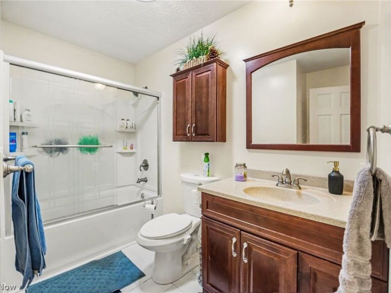 1511 Homestead Drive, East Liverpool, OH 43920 Photo 17