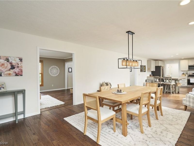 1061 Jonathan Avenue , Akron, OH 44333 Photo 10