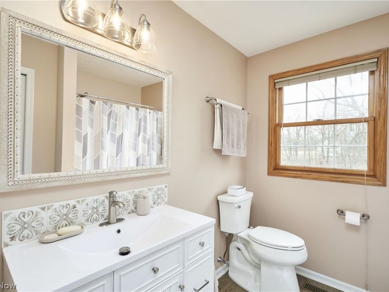 1061 Jonathan Avenue, Akron, OH 44333 Photo 26