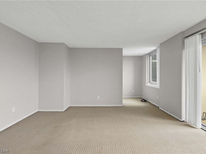 12900 Lake Avenue , Unit 201, Lakewood, OH 44107 Photo 4