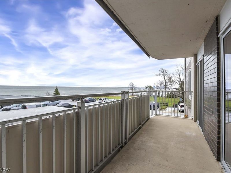 12900 Lake Avenue , Unit 201, Lakewood, OH 44107 Photo 8