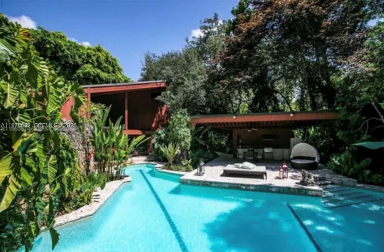 4895 SW 88th St, Unit 00, Miami, FL 33156 Photo