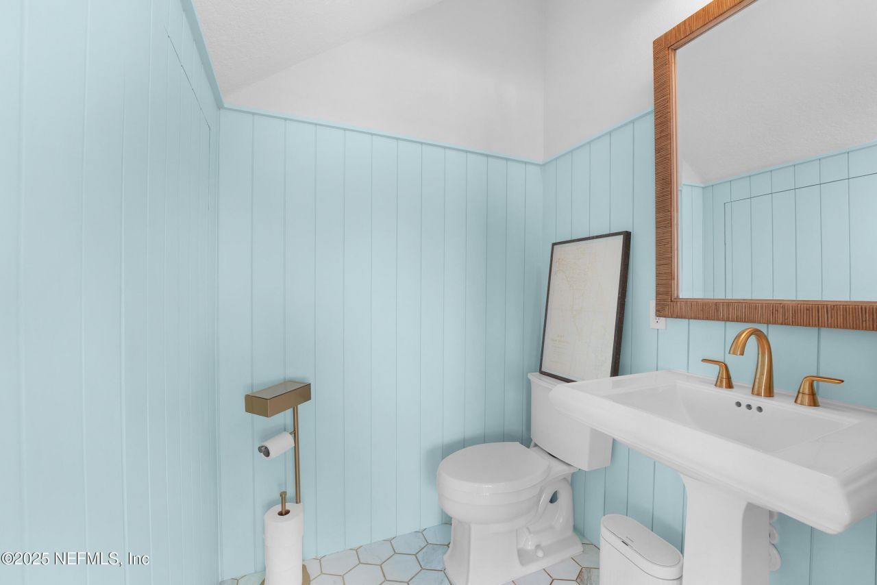 4235 Stacey Road E, Jacksonville, FL 32250 Photo