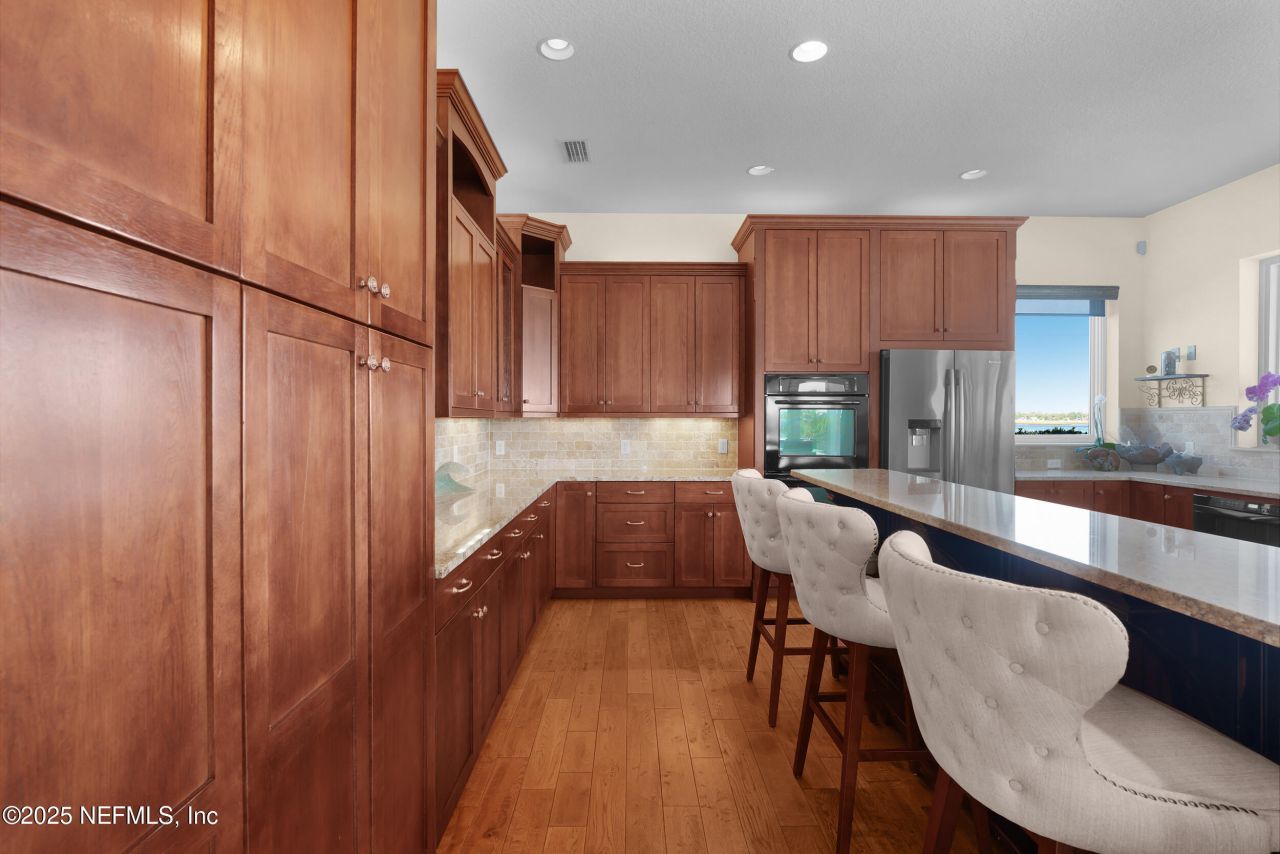 4235 Stacey Road E, Jacksonville, FL 32250 Photo