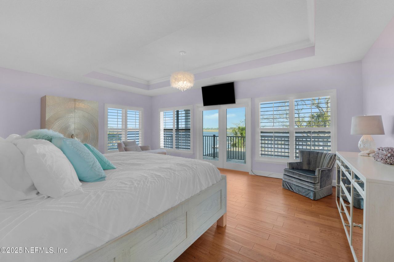 4235 Stacey Road E, Jacksonville, FL 32250 Photo