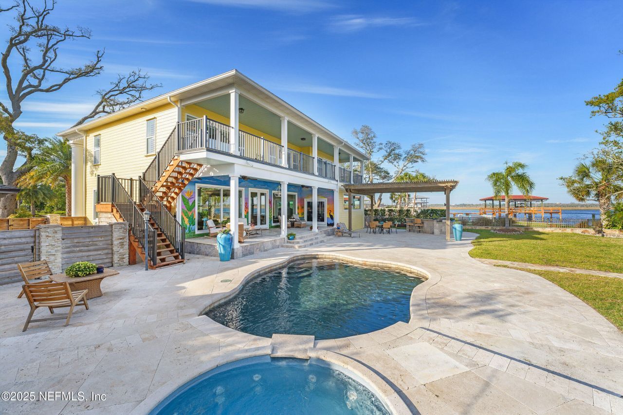 4235 Stacey Road E, Jacksonville, FL 32250 Photo