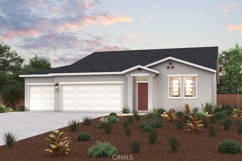 581 Victoria Avenue, Chowchilla, CA 93610 Main Photo