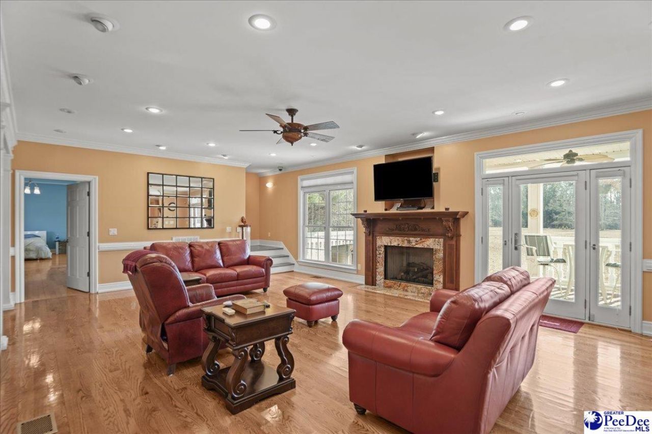 3981 Oates Hwy Photo 12