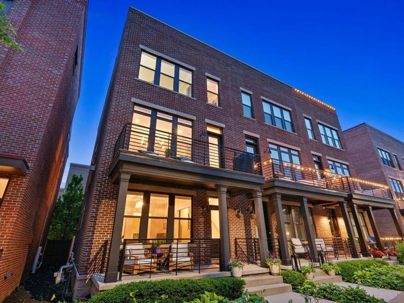 282 Neruda Avenue, Columbus, OH 43215 Photo 1