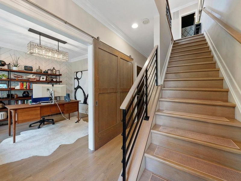 282 Neruda Avenue, Columbus, OH 43215 Photo 14