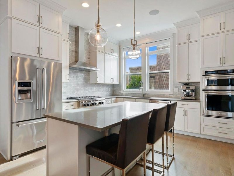 282 Neruda Avenue, Columbus, OH 43215 Photo 16