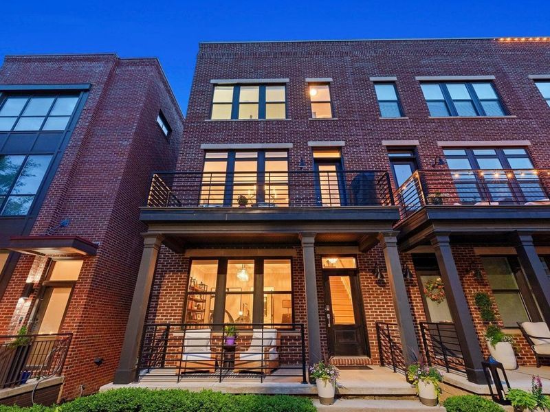 282 Neruda Avenue, Columbus, OH 43215 Photo 2