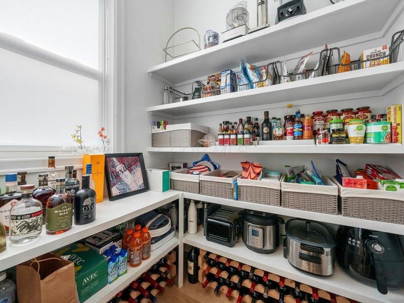 282 Neruda Avenue, Columbus, OH 43215 Photo 21