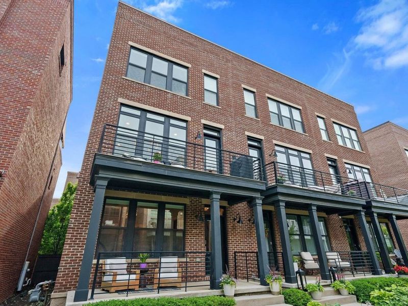 282 Neruda Avenue, Columbus, OH 43215 Photo 4