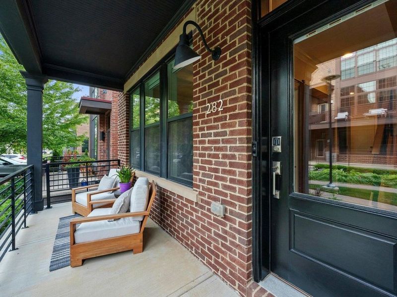 282 Neruda Avenue, Columbus, OH 43215 Photo 8