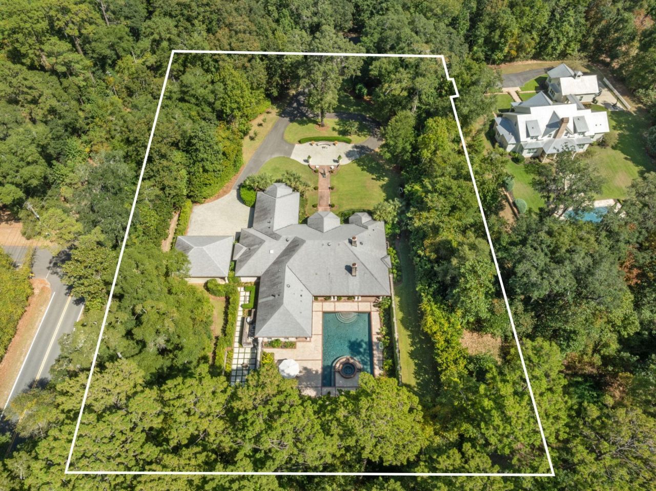 3700 Bobbin Brook Way, Tallahassee, FL 32312 Photo