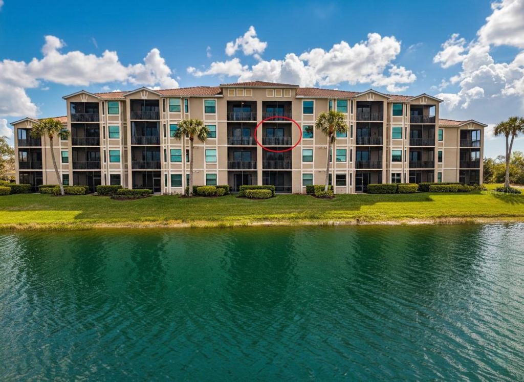 7005 River Hammock Drive, Unit 304, Bradenton, FL 34212 Photo