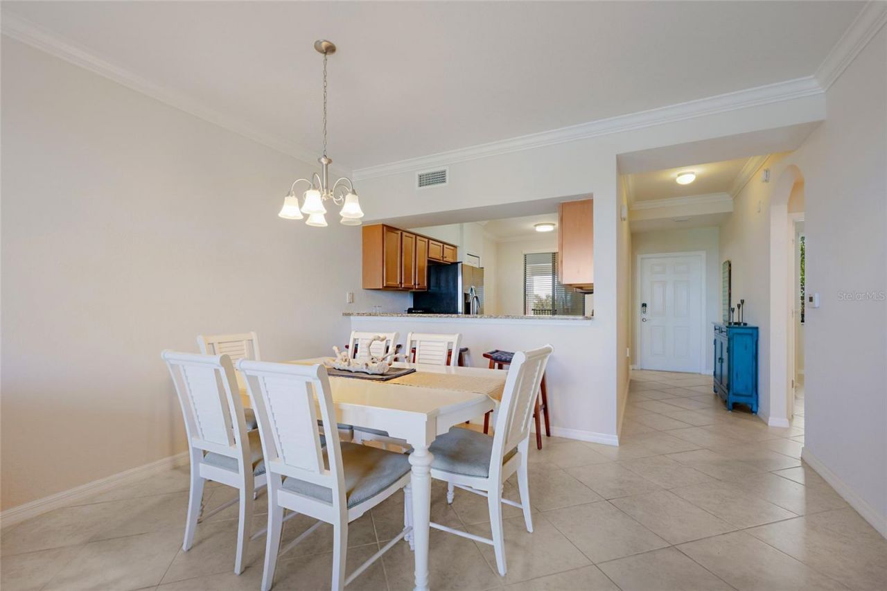 7005 River Hammock Drive, Unit 304, Bradenton, FL 34212 Photo