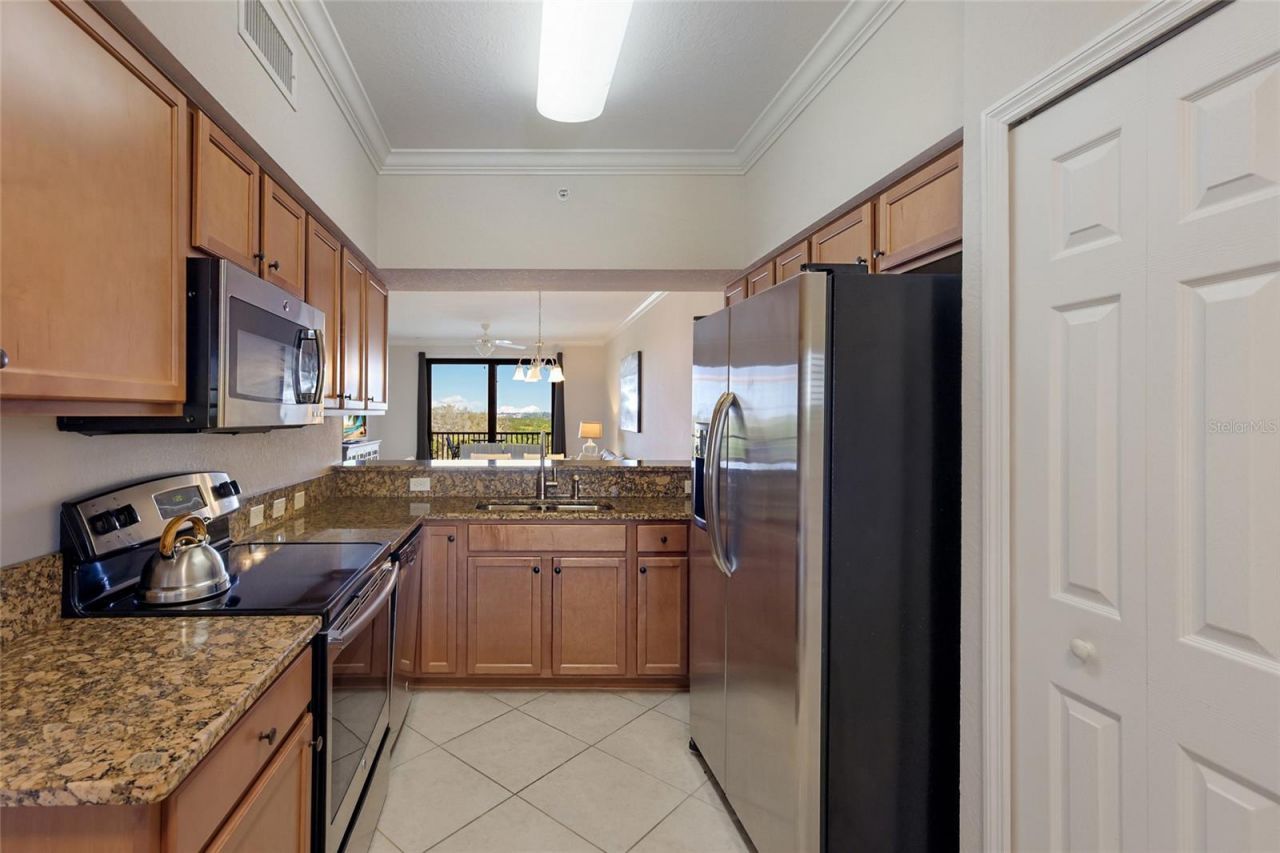 7005 River Hammock Drive, Unit 304, Bradenton, FL 34212 Photo