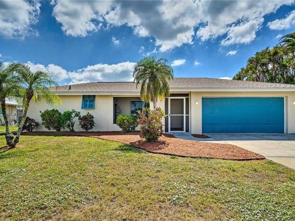 2404 SE 16th ST , CAPE CORAL, FL 33990
