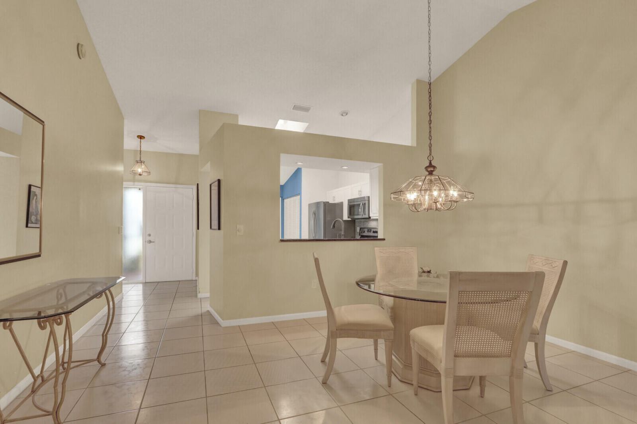 9904 Summerbrook Terrace, Unit B, Boynton Beach, FL 33437 Photo