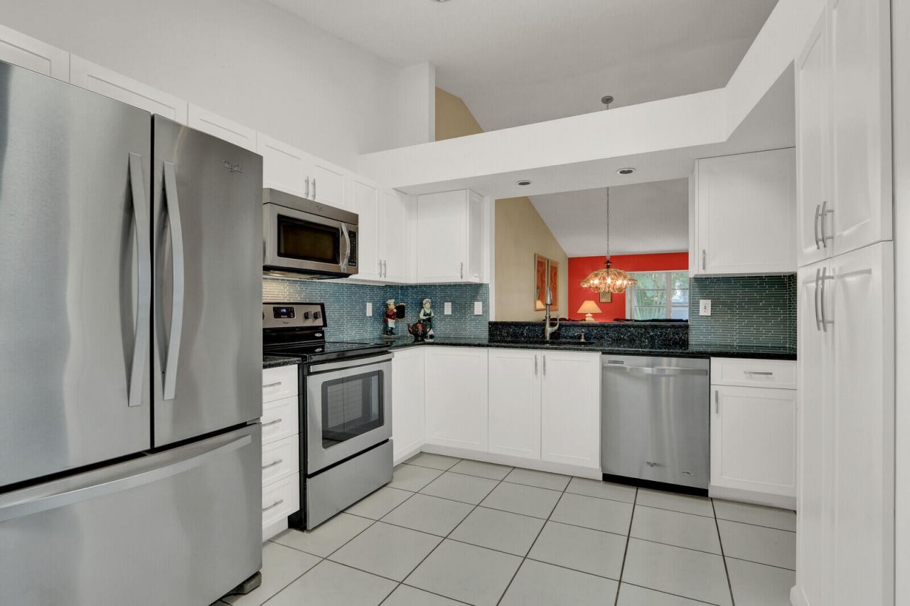 9904 Summerbrook Terrace, Unit B, Boynton Beach, FL 33437 Photo