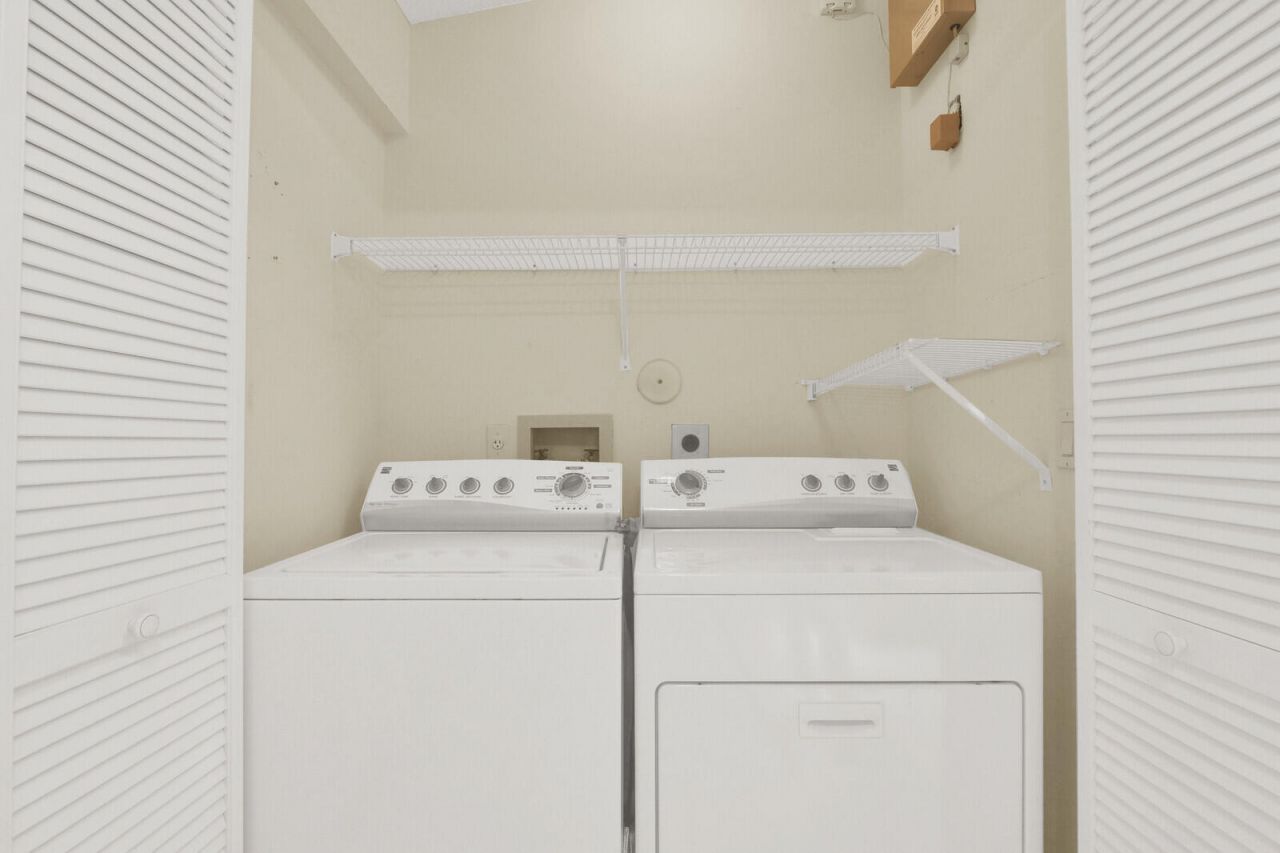 9904 Summerbrook Terrace, Unit B, Boynton Beach, FL 33437 Photo
