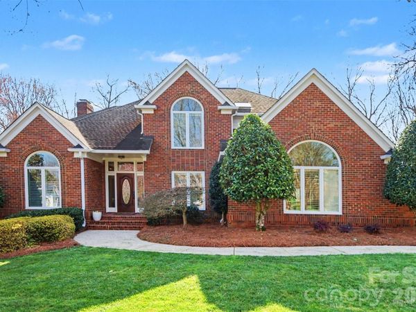 7724 Red Oak Lane, Charlotte, NC 28226