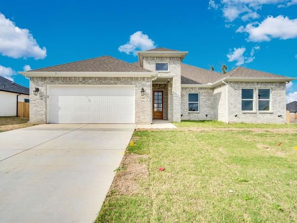 340 E Marshall Court, Palmer, TX 75152