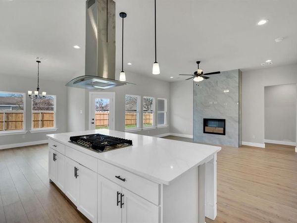 340 E Marshall Court, Palmer, TX 75152