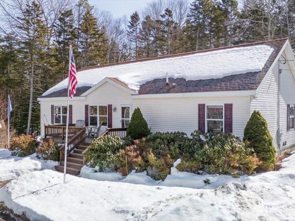 407 Waldoboro Road, Friendship, ME 04547