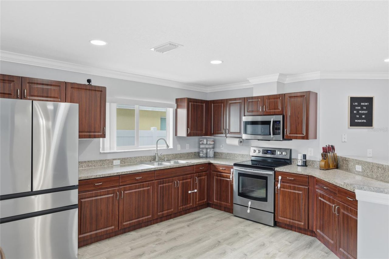 1202 Humble Haven Street, Ruskin, FL 33570 Photo