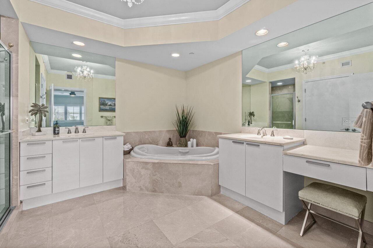 2650 Lake Shore Drive, Unit 302, Riviera Beach, FL 33404 Photo