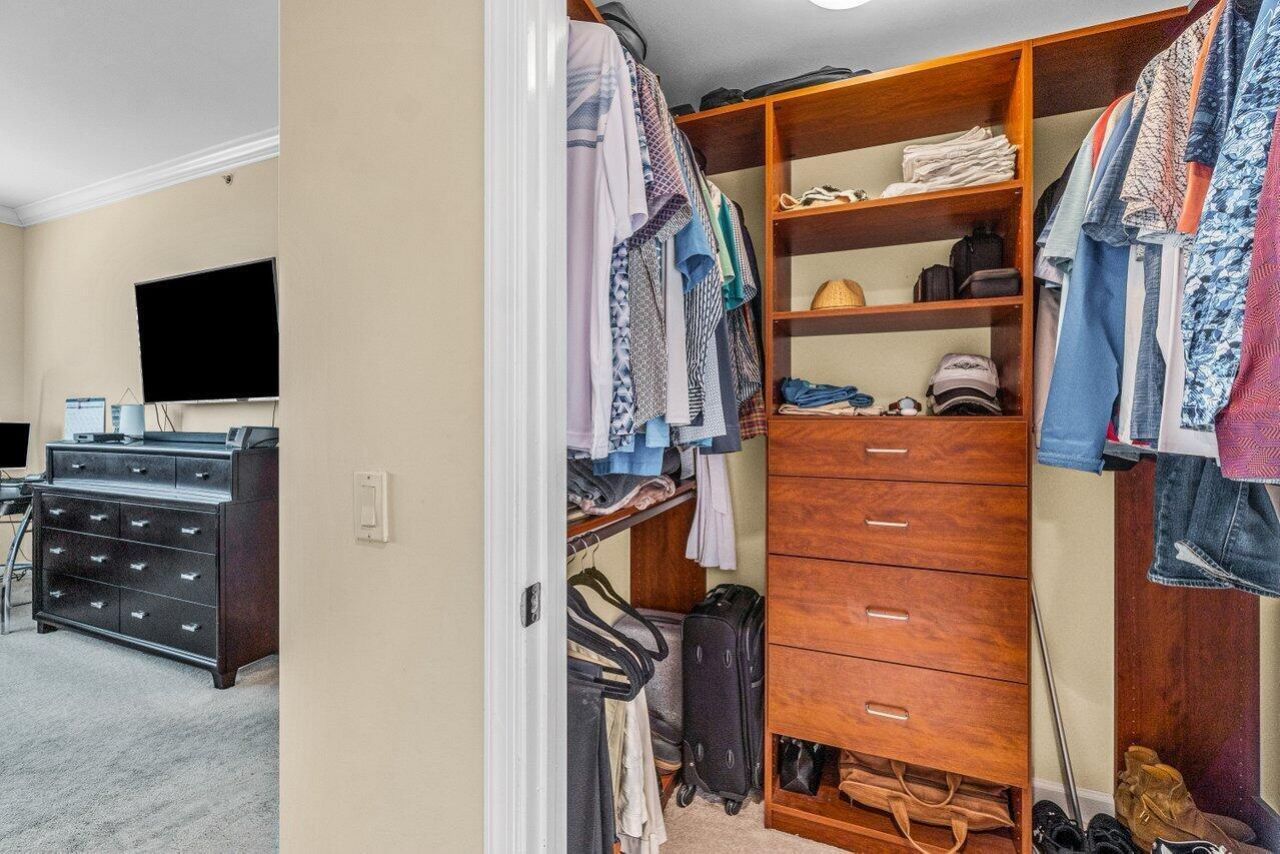 2650 Lake Shore Drive, Unit 302, Riviera Beach, FL 33404 Photo