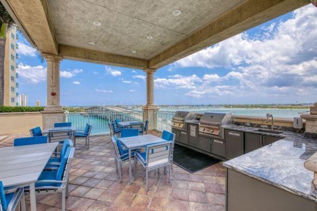 2650 Lake Shore Drive, Unit 302, Riviera Beach, FL 33404 Photo