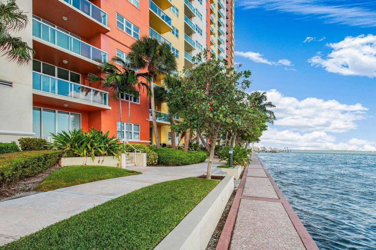 2650 Lake Shore Drive, Unit 302, Riviera Beach, FL 33404 Photo