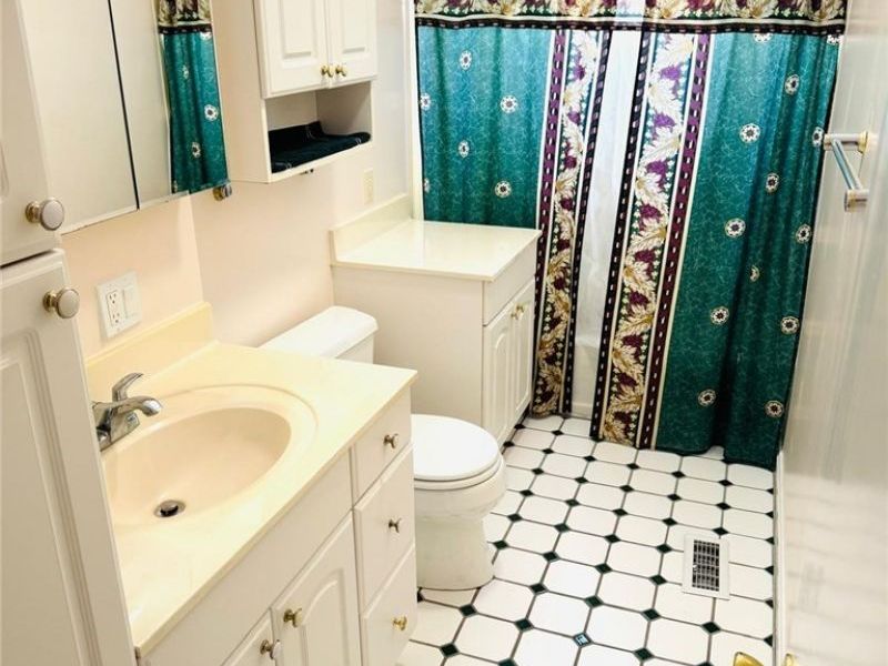 3415 Center Drive, Parma, OH 44134 Photo 12