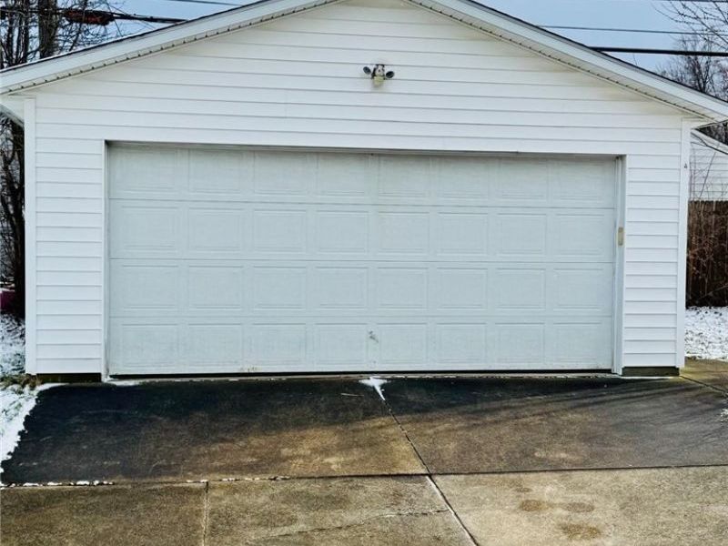 3415 Center Drive, Parma, OH 44134 Photo 5