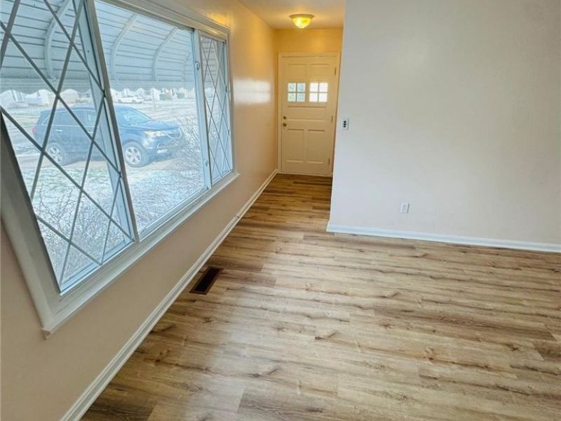 3415 Center Drive, Parma, OH 44134 Photo 6