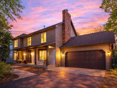 3233 Churchill Court, Woodbury, MN 55125