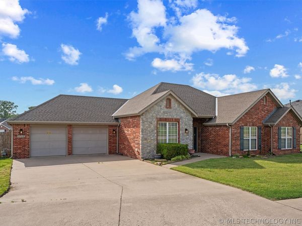 5712 Hazel Road, Bartlesville, OK 74006