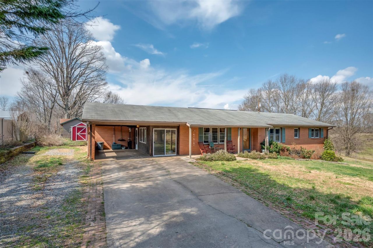 414 Sandy Run Church Road, Mooresboro, NC 28114 Main Photo