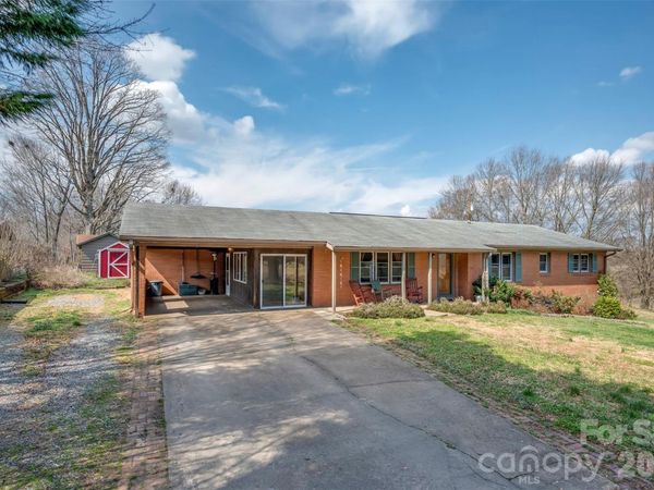 414 Sandy Run Church Road, Mooresboro, NC 28114