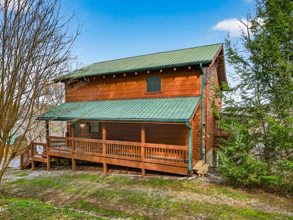 2613 Willow Heights Way, Sevierville, TN 37876