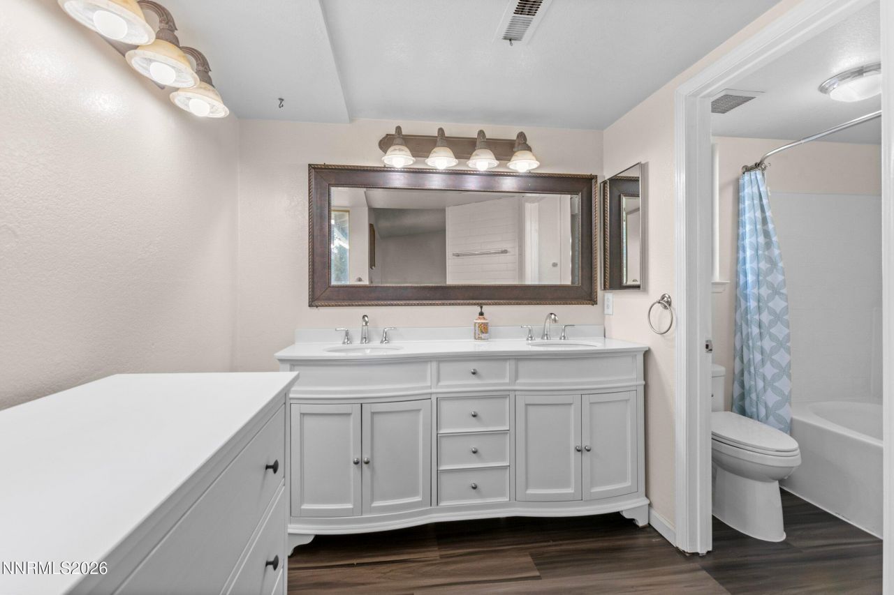 7100 Peppermint Drive, Reno, NV 89506 Photo