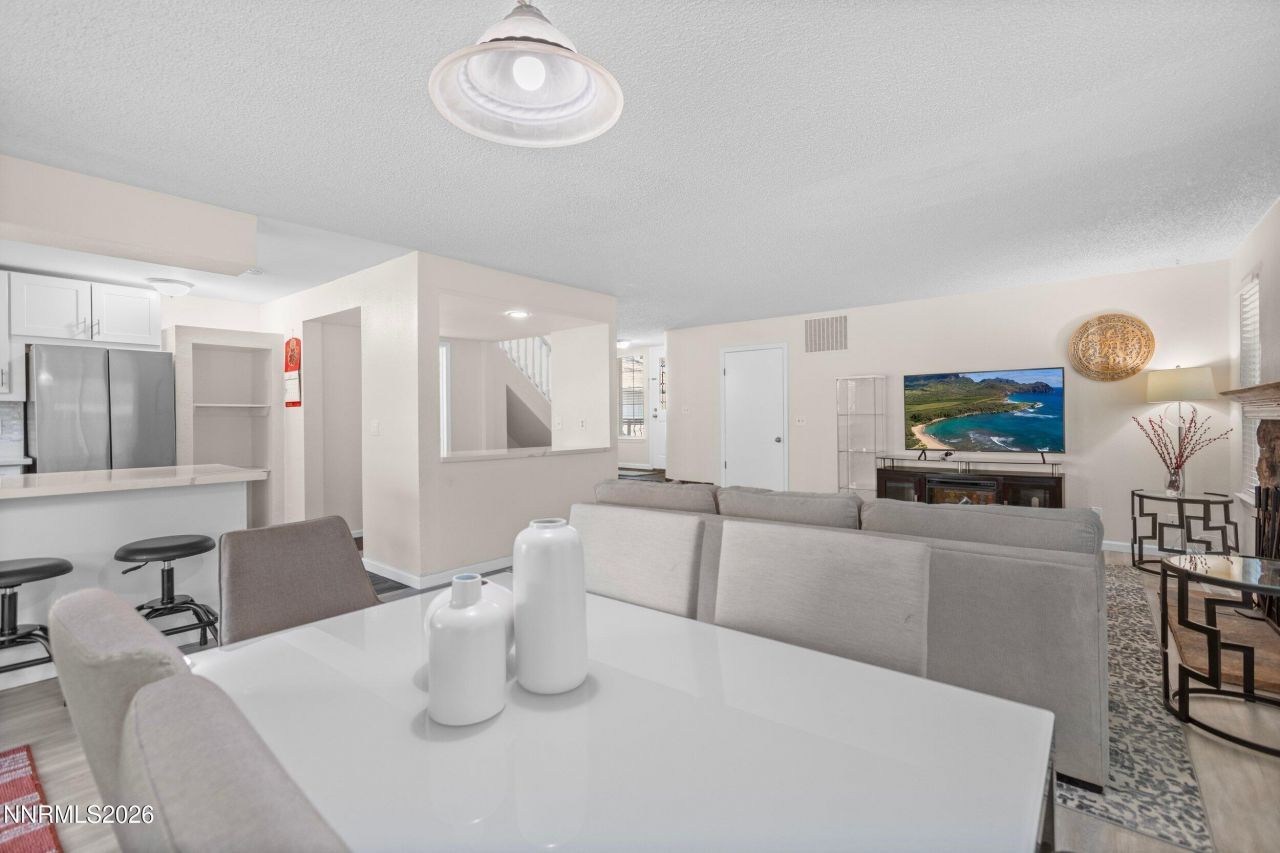 7100 Peppermint Drive, Reno, NV 89506 Photo