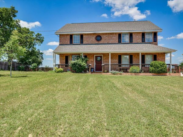 131 High Gabriel DR, Leander, TX 78641